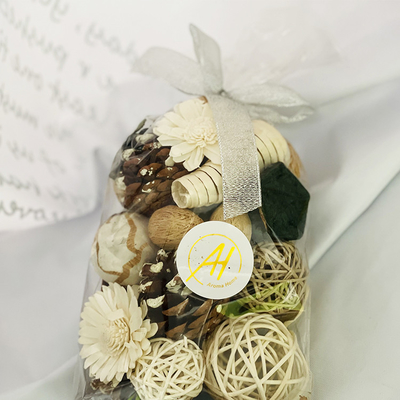 Handgemachtes Aroma-Trockenblumengesteck 200g roch Trockenblumen und Nüsse