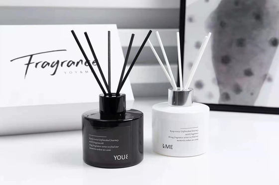 Geschenk Aroma-Reed Diffusers 2pk stellte Luxusparfüm 120ml mit Flugschreiber ein