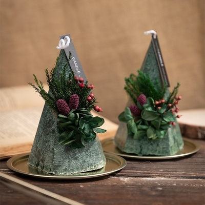 Blume Pyramide Typ Kegel Weihnachtsbaum Stumpenkerze Rauchlos Weiß Grün Rot 140g