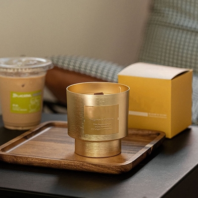 AROMA-AUSGANGSleuchten kundenspezifisches einzigartiges Eigenmarken-hölzernes Docht-Luxussojabohnenöl-Wachs-Gold überzogene Metallgläser für Valentinstag-Geschenk durch