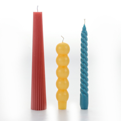 Aroma-Ausgangsunregelmäßige sich verjüngende Kerzen-handgemachte Sojabohnenöl-Wachs-Kegel-Art Scented Candle For Home-Dekoration