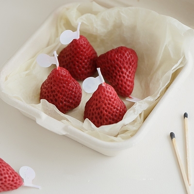 Rote rosa Erdbeeren Sojabohnenöl-, daswachs Kerzen-aromatisches Haus schnitzte, rochen Handmad