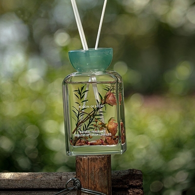 Harz-Deckel des ätherischen Öls 140ml stellte Taschen-neuen Duft Reed Diffuser With Rose Flower ein