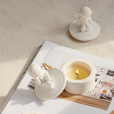 Vergipsen Sie Raum-Astronauten Velas Healing Crystal Aromatherapy Scented Candle