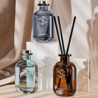 Französisches Parfüm-Rattan-Stock-Geschenkbox-Glas-Flaschen-Reed Diffuser With Natural Essential-Öl