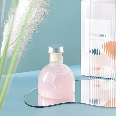 Ozean-Gardenia Room Glass Bottle Aromatic-Öl-Geruch-Stock Reed Diffuser For Home Spa