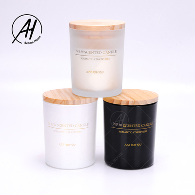 Parfümierte Matte Glass Jar-Sojabohnenöl-Wachs-Badekurort-Kerze 100% des großen ätherischen Öls schwarze weiße
