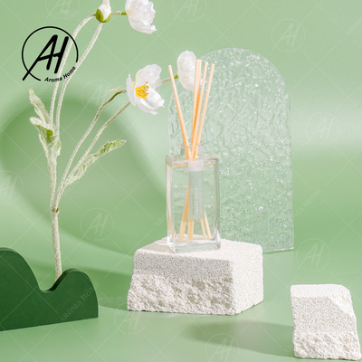 Hotel-Glasflaschen-Öl-Lufterfrischer-Stöcke Reed Diffuser 100ML mit Verpackenkasten