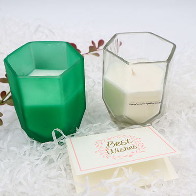 Aroma-Ausgangssojabohnenöl-Wachs-duftende Kerze mit kundengebundenem Hexagon-Kerzen-Glas für Inneneinrichtung