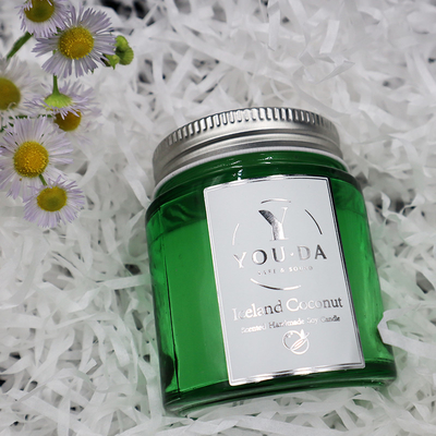 Sojabohnenöl-Wachs roch selbst gemachten Mason Jar Candles Coconut Oil im grünen Glas