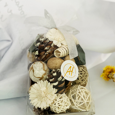 Handgemachtes Aroma-Trockenblumengesteck 200g roch Trockenblumen und Nüsse