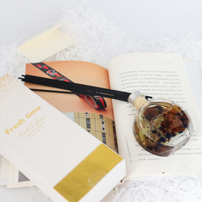 Luxusgeschenk-Satz Aroma-Reed Diffusers 100ml mit Brown-Trockenblume