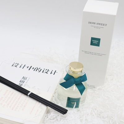 Luxusgeschenk Aroma-Reed Diffusers 126ml eingestellt mit grünem Band und kundenspezifischem Aufkleber