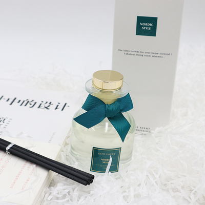 Luxusgeschenk Aroma-Reed Diffusers 126ml eingestellt mit grünem Band und kundenspezifischem Aufkleber