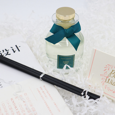 Luxusgeschenk Aroma-Reed Diffusers 126ml eingestellt mit grünem Band und kundenspezifischem Aufkleber