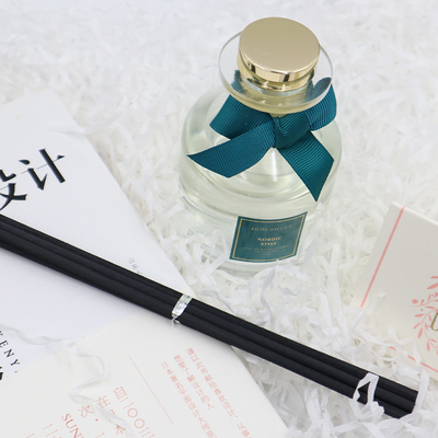 Luxusgeschenk Aroma-Reed Diffusers 126ml eingestellt mit grünem Band und kundenspezifischem Aufkleber