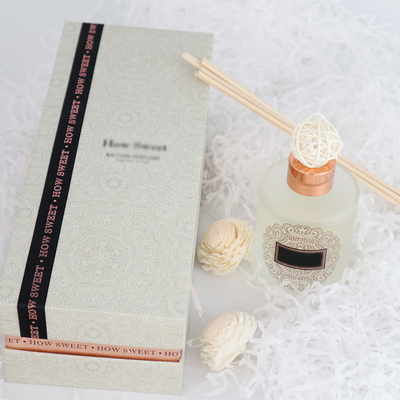 Aroma Reed Diffuser Luxury 126ml ringsum Flaschen-Geschenk-Satz mit Sola Flower