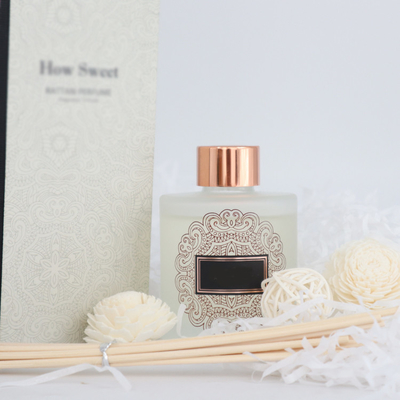 Aroma Reed Diffuser Luxury 126ml ringsum Flaschen-Geschenk-Satz mit Sola Flower