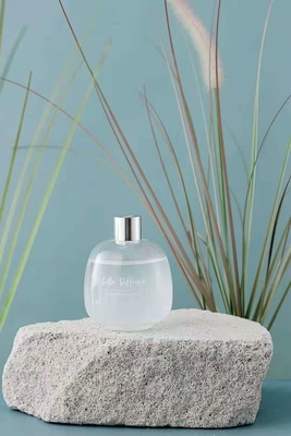 Kundenspezifischer weißer Blumen-Bambus Aroma-Reed Diffuser Gift Sets 200ml Cocodor