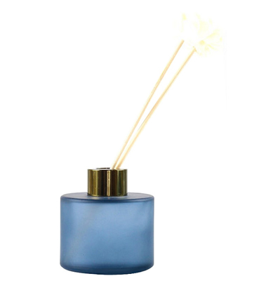 Blauer weißer duftender Reed Diffuser In Rose And Oud Geruch Capris