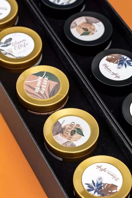 Aroma roch Woodwick Tin Can Candle Gold Black für Reise