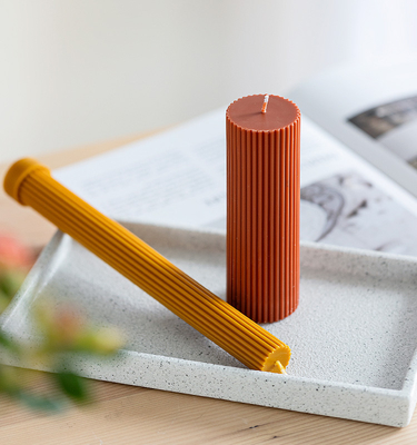 Buntes Paraffinwachs 60G roch Hauptduft-Geschenk-Satz-Säulen-Kerze