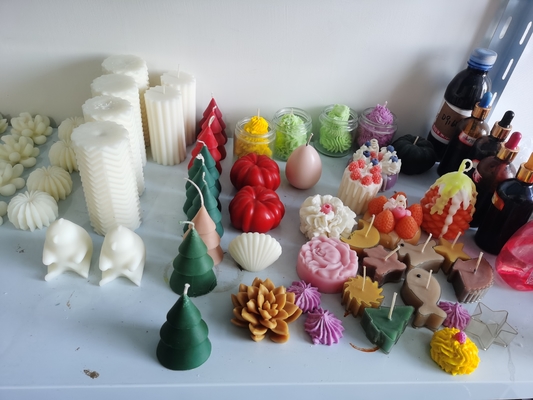 Kundengebundene verschiedene Formen Shell Flower Paraffin Wax Candles